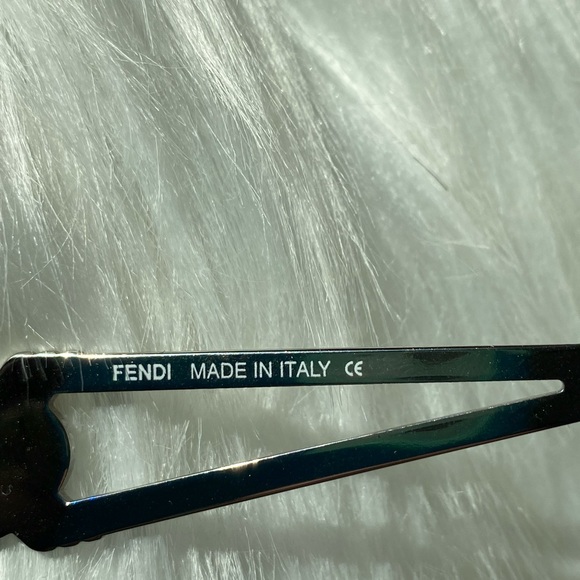 FENDI SUNGLASSES - Picture 3 of 13